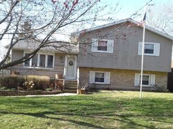 Pre-foreclosure in  W CRISSY AVE Zion, IL 60099