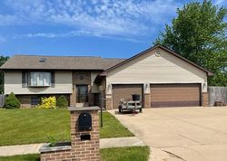 Pre-foreclosure in  RAVENWOOD AVE Portage, IN 46368