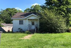Pre-foreclosure in  WYANDOTTE ST Baton Rouge, LA 70805