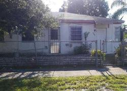 Pre-foreclosure in  NW 96TH ST Miami, FL 33147