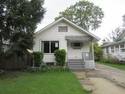 Pre-foreclosure Listing in N WISCONSIN AVE VILLA PARK, IL 60181