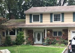 Pre-foreclosure in  ERITA LN Smithtown, NY 11787