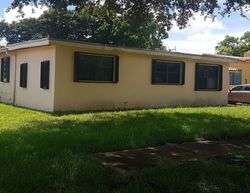 Pre-foreclosure in  NW 90TH ST Miami, FL 33150