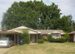 Pre-foreclosure in  W ASH DR Noble, OK 73068