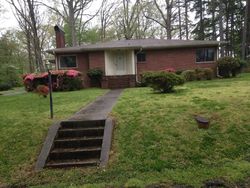 Pre-foreclosure Listing in WILLOWOOD DR HENDERSON, NC 27536