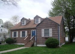  Nutmeg Cir, Bridgeport CT