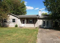 Pre-foreclosure in  W ELM RD Radcliff, KY 40160