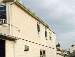 Pre-foreclosure in  UNION AVE Clifton, NJ 07011
