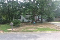 Pre-foreclosure in  PECAN VIEW DR Loxley, AL 36551