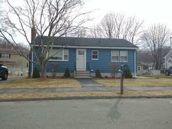 Pre-foreclosure Listing in WOODSIDE TER WOBURN, MA 01801