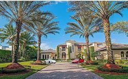 Pre-foreclosure in  TWIN LAKE DR Boca Raton, FL 33496