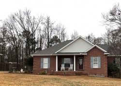 Pre-foreclosure in  MCRAE RD Deatsville, AL 36022