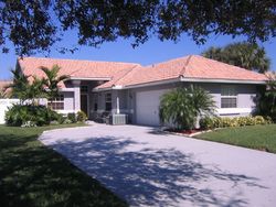Pre-foreclosure in  S LANCEWOOD PL Delray Beach, FL 33445