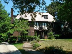 Pre-foreclosure in  KINGSLEY RD Beachwood, OH 44122