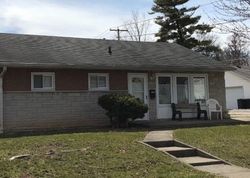 Pre-foreclosure in  MAPLE HILL ST Plainfield, IN 46168
