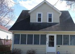 Pre-foreclosure in  W BATTELL ST Mishawaka, IN 46545