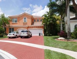 Pre-foreclosure in  OAK MEADOW LN Lake Worth, FL 33449