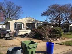 Pre-foreclosure in  BUTTONWOOD LN Levittown, PA 19054