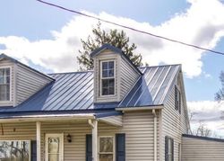 Pre-foreclosure in  FAIRVIEW ST Carlisle, PA 17015