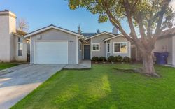Pre-foreclosure Listing in W BROWN AVE FRESNO, CA 93722