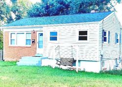 Pre-foreclosure in  KENTUCKY AVE Woodbridge, VA 22191