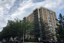 Pre-foreclosure in  S WAYNE ST  Arlington, VA 22204