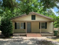 Pre-foreclosure Listing in S WARLEY ST DARLINGTON, SC 29532