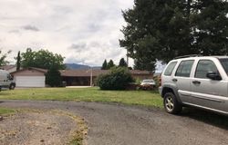 Pre-foreclosure in  NW CASCADE AVE East Wenatchee, WA 98802