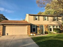 Pre-foreclosure Listing in E 716 N HUNTINGTON, IN 46750