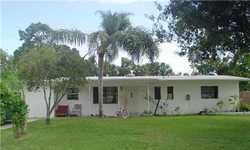 Pre-foreclosure in  ESPLANADE AVE W Fort Pierce, FL 34982