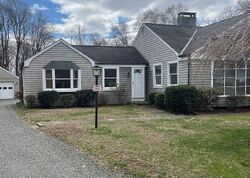 Pre-foreclosure in  MYRTLE AVE Danbury, CT 06810