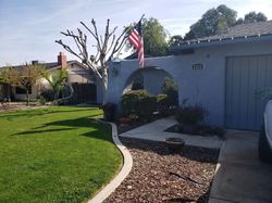 Pre-foreclosure in  S LINWOOD ST Visalia, CA 93277