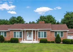 Pre-foreclosure Listing in BROOKVIEW LN GRANBY, CT 06035