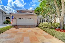 Pre-foreclosure in  TAMORON LN Boca Raton, FL 33498