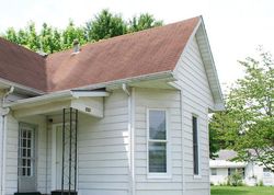 Pre-foreclosure Listing in W OWEN ST SCOTTSBURG, IN 47170