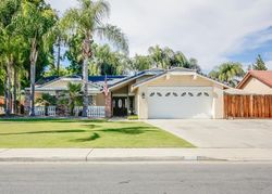  Lacoste Ln, Bakersfield CA