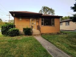 Pre-foreclosure in  RHODE ISLAND AVE Hammond, IN 46323