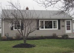 Pre-foreclosure Listing in HARDIN DR BROOK PARK, OH 44142