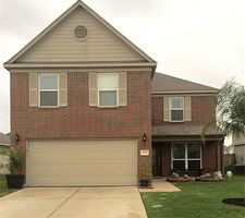 Pre-foreclosure in  GREENSBROOK FOREST DR Houston, TX 77044