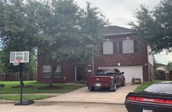 Pre-foreclosure in  CAY CROSSING LN Dickinson, TX 77539