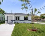 Pre-foreclosure in  NW 68TH TER Miami, FL 33147
