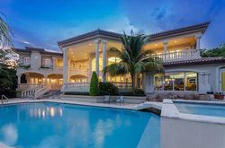 Pre-foreclosure in  TAHITI BEACH ISLAND RD Miami, FL 33143