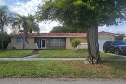 Pre-foreclosure in  W 14TH CT Hialeah, FL 33014