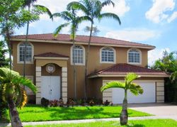 Pre-foreclosure in  SW 161ST PL Miami, FL 33196