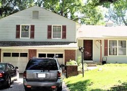 Pre-foreclosure in  E 49TH ST S Independence, MO 64055