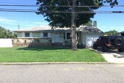 Pre-foreclosure in  DAVID LN Ronkonkoma, NY 11779