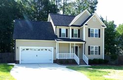 Pre-foreclosure in  BESS DR Clayton, NC 27520