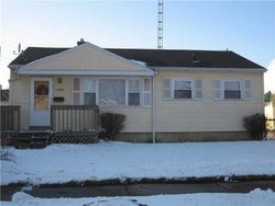 Pre-foreclosure in  LEBANON ST Toledo, OH 43605