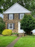 Pre-foreclosure in  E 208TH ST Euclid, OH 44123