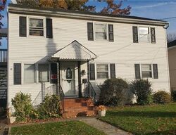 Pre-foreclosure in  DRUMMOND AVE Fords, NJ 08863